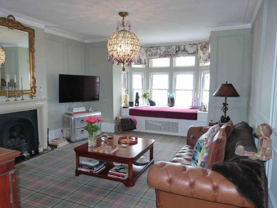 Amazing Sea Views And Much More…. Leilighet Broadstairs Eksteriør bilde